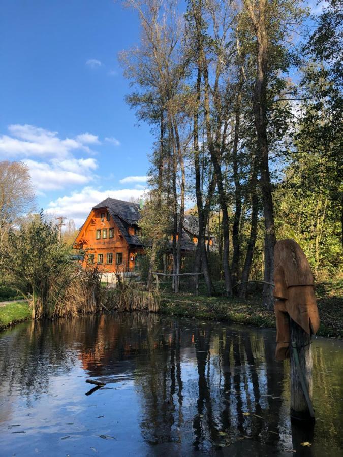 Kamenacka Myslivna Hotel Moravany  Buitenkant foto